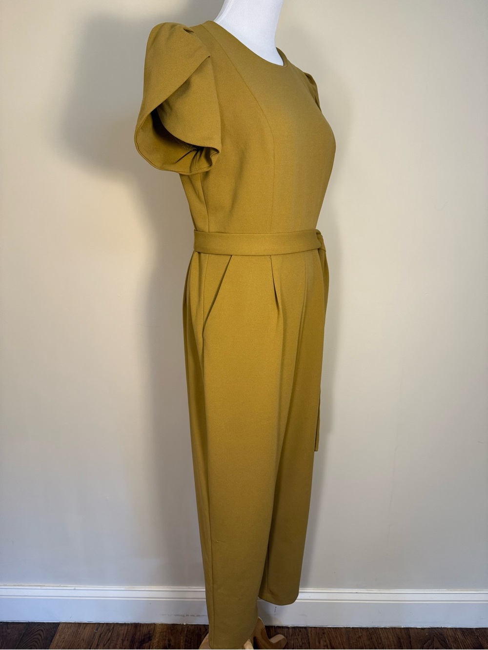 Jumpsuit Mustard Yellow Size Medium 6 to 8 Belted Tailored Fit Work Office Chic - Picture 3 of 12